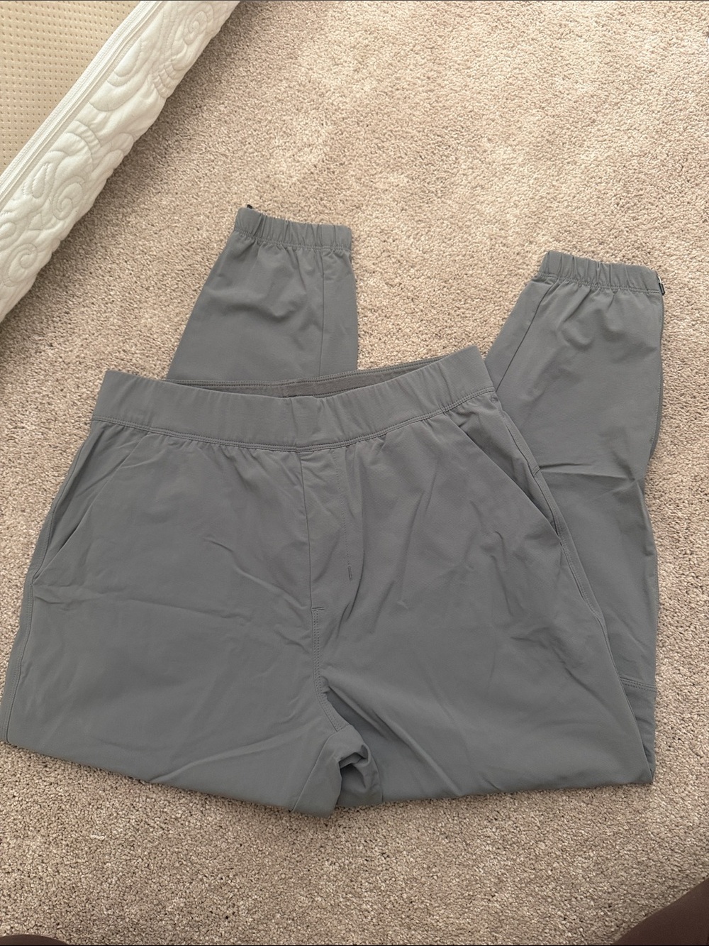 Public Rec Men's Gray Elastic-Waist Performance Pants- size 30/28